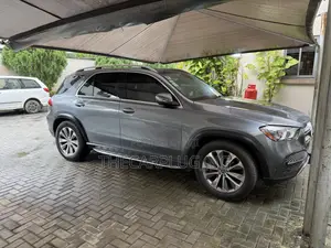 Mercedes-Benz GLE 350 4MATIC 2021 Gray