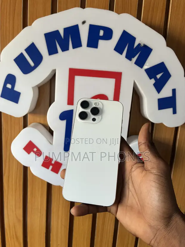 Apple iPhone 16 Pro Max 256GB White - 1