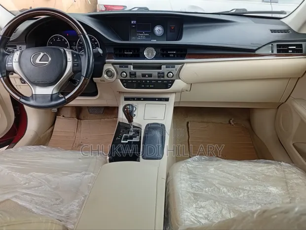 Lexus ES 350 2014 Red - Direct Belgium - 1