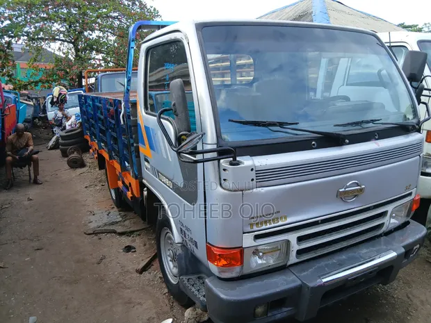 Nissan Cabstar New Model Face Diesel Truck - 1