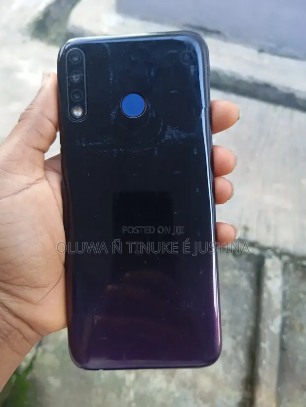 Tecno Spark 4 32GB Blue (Fairly Used) - 1