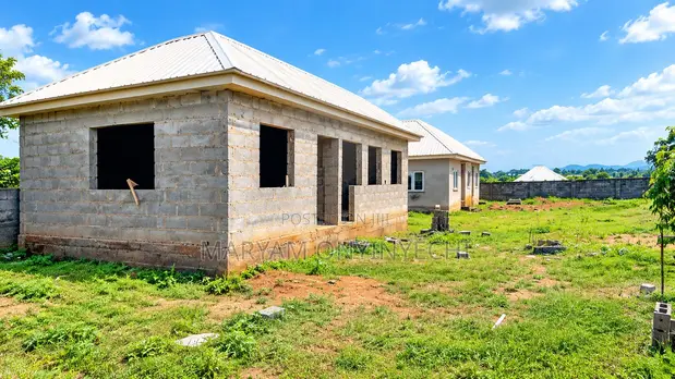 Rabin Sayarwa: 6,500sqm Ginin Kasuwanci, Tafa-Bwari Axis, Abuja - 1