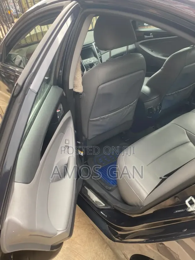 Hyundai Sonata 2013 Blue - 1