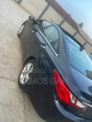 Hyundai Sonata 2013 Blue