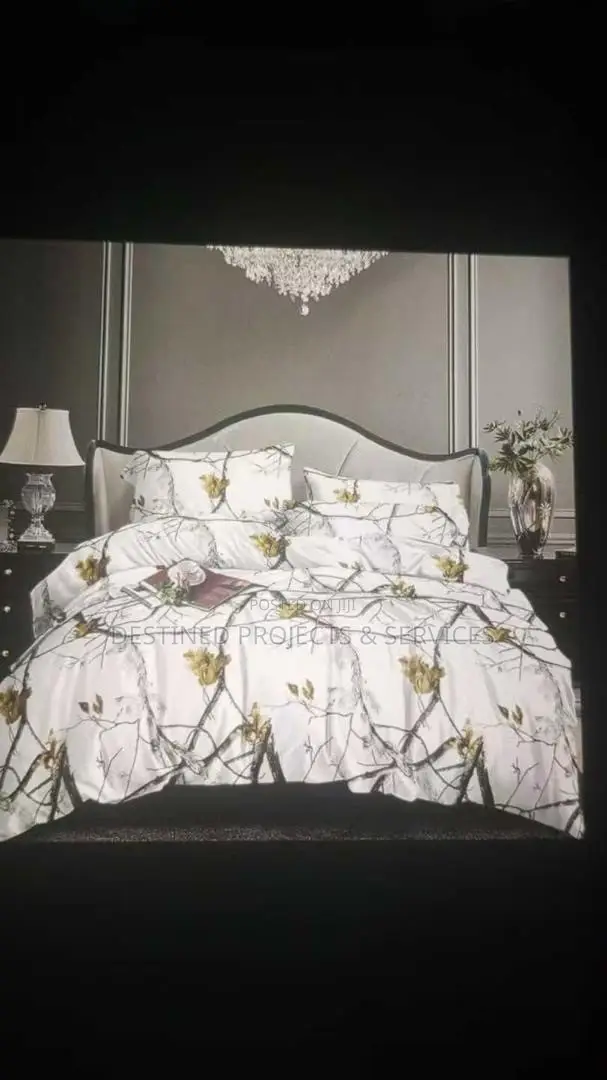 Luxury Duvet and Curtain Set - 1