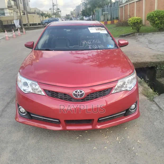 Toyota Camry 2012 Ja - 1