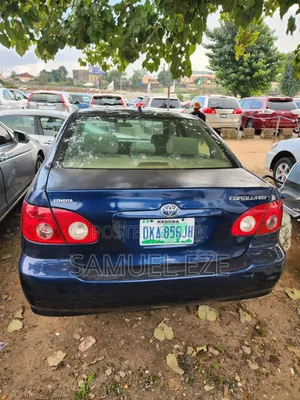2007 Toyota Corolla Blue