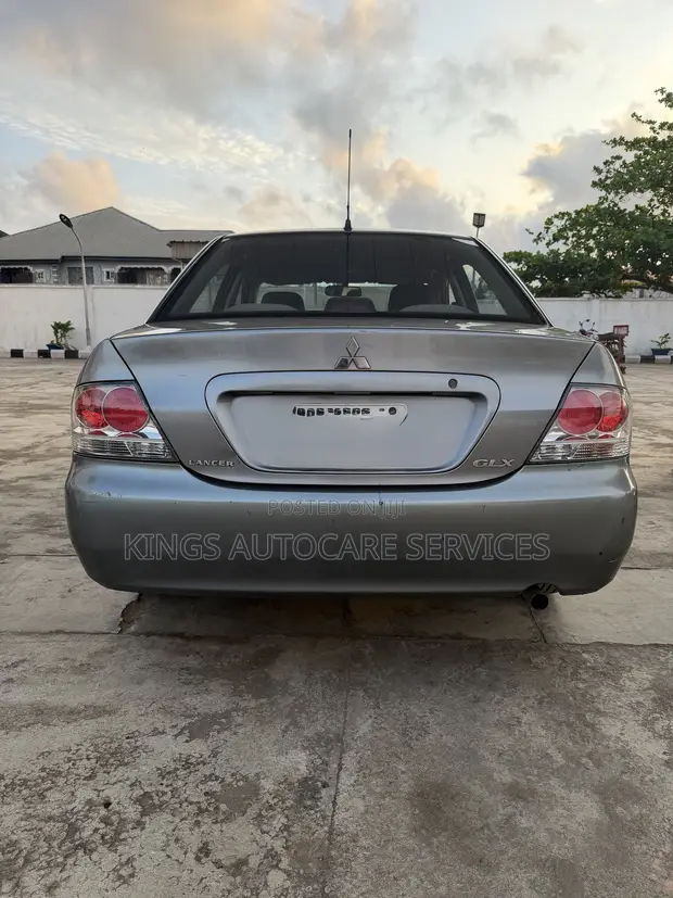 Mitsubishi Lancer 2008 Gray - 1