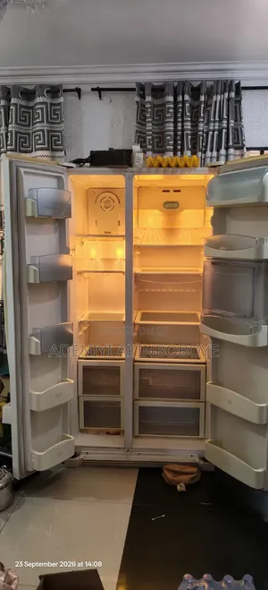 Daewoo Side-by-Side Freezer 500L Fari