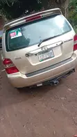 Toyota Highlander 2006 Zinariya - 1