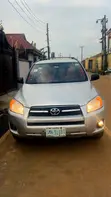 Toyota RAV4 2011 Silver - 1