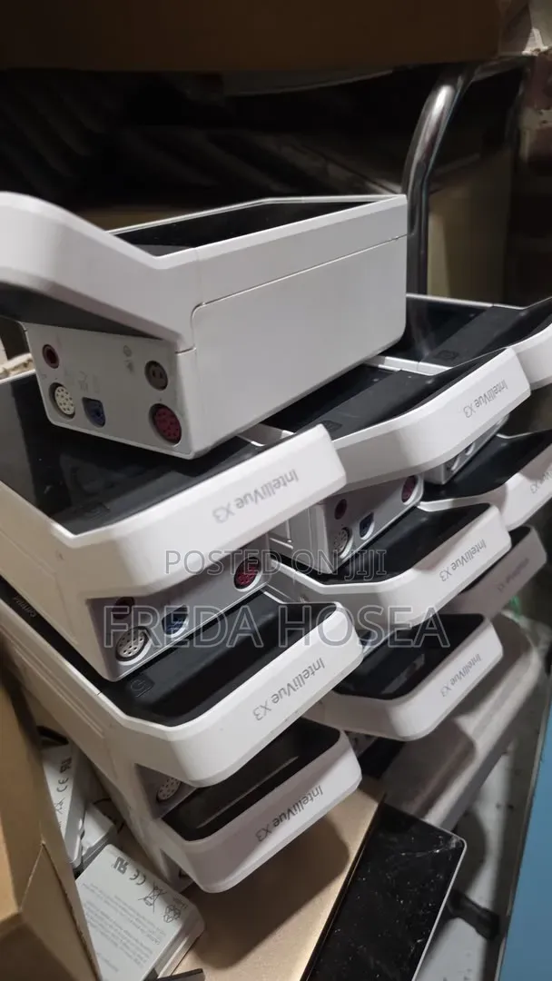Philips Intellivue X3 Patient Monitor - 1