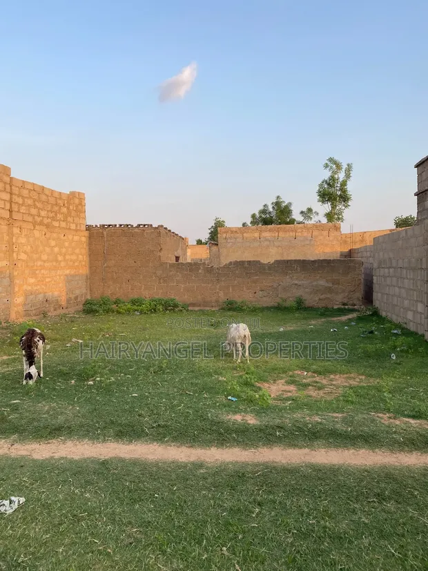 Residential Land for Sale in Kumataka Jaba Kano - 1