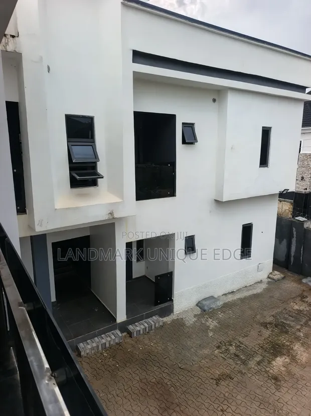 1 Bedroom Block of Flats for Rent in Over Time, Ushafa - 1