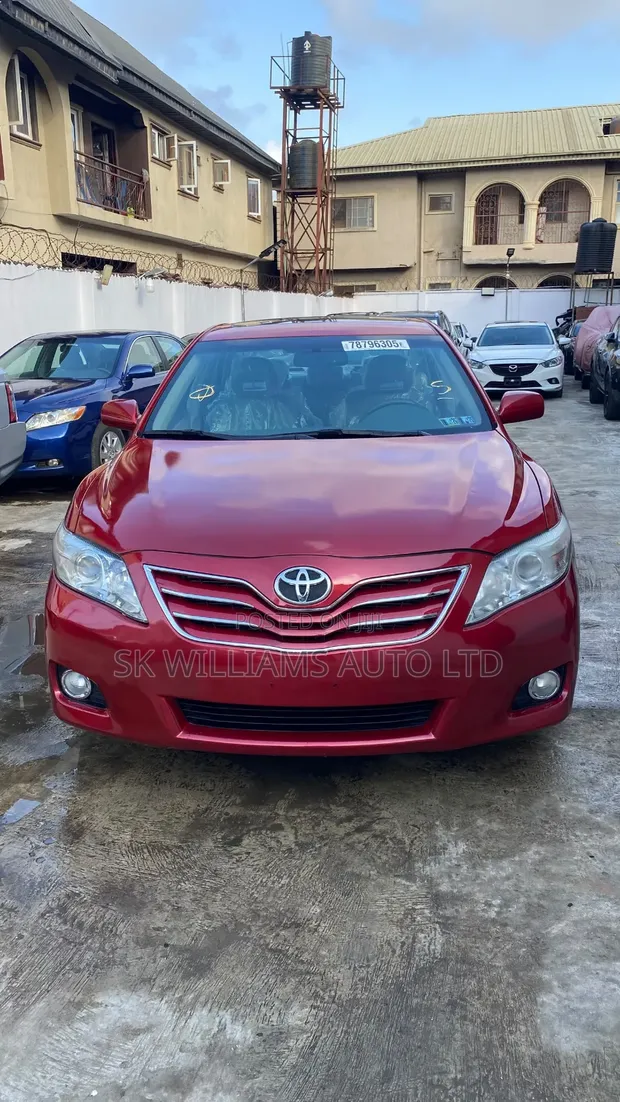 Toyota Camry XLE 2010 Jaja - 1