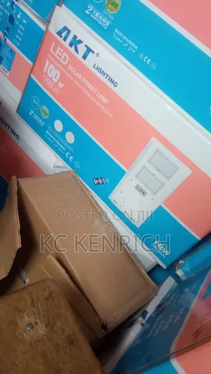 AKT 100W LED Solar Street Lamp