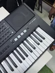 Yamaha PSR-E483 Electronic Keyboard - 2