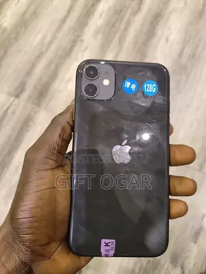 Apple iPhone 11 128GB Baki (Amfani da UK)