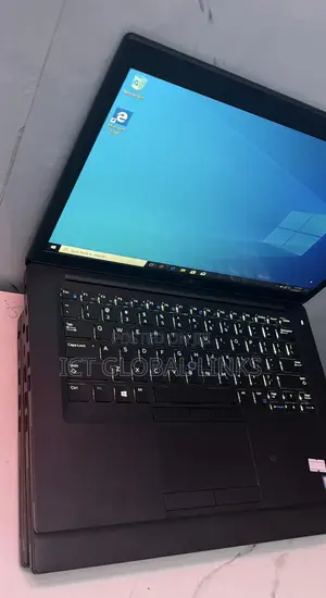 Dell Latitude 7490 Laptop (Used)