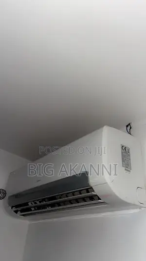 Used Medea 1.5HP Air Conditioner