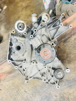 Direct Tokunbo Oil Pump/Chain Cover for Jeep Wrangler 3.8