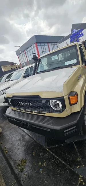 New Toyota Land Cruiser V6 2026 Single Cabin Beige