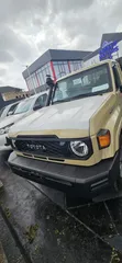 New Toyota Land Cruiser V6 2026 Single Cabin Beige - 1