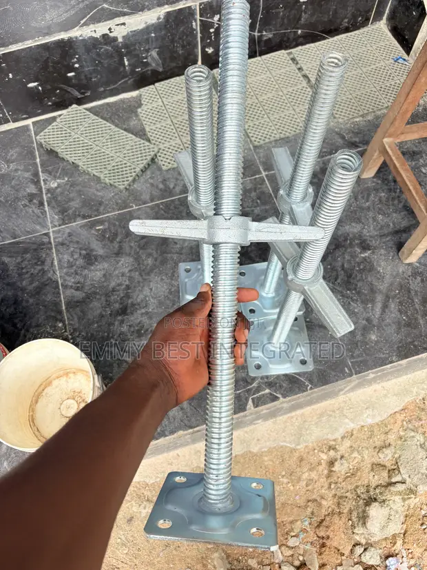 Scaffolding Base Jack (Mai Daidaita Jack) - 1