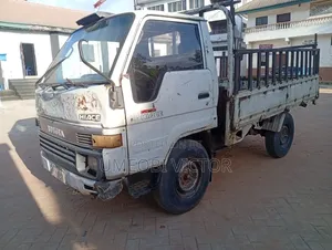 Toyota HiAce Truck 2002