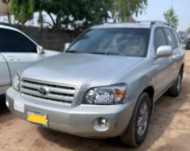 Toyota Highlander 4x4 2005 Silver - 1