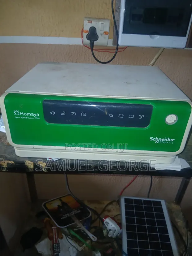 Amfani da Schneider 1500VA Hybrid Inverter - 1