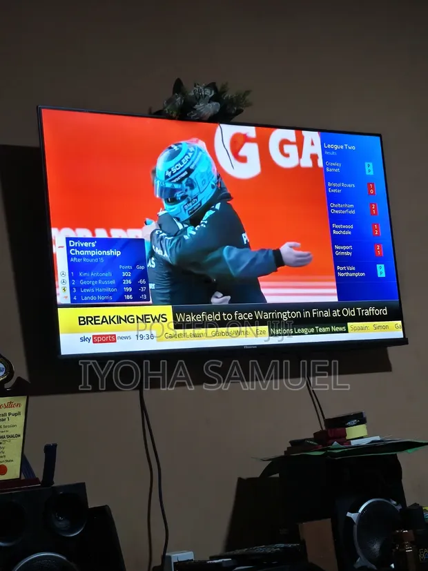 Hisense 43" Smart TV (A4 Series) - 1