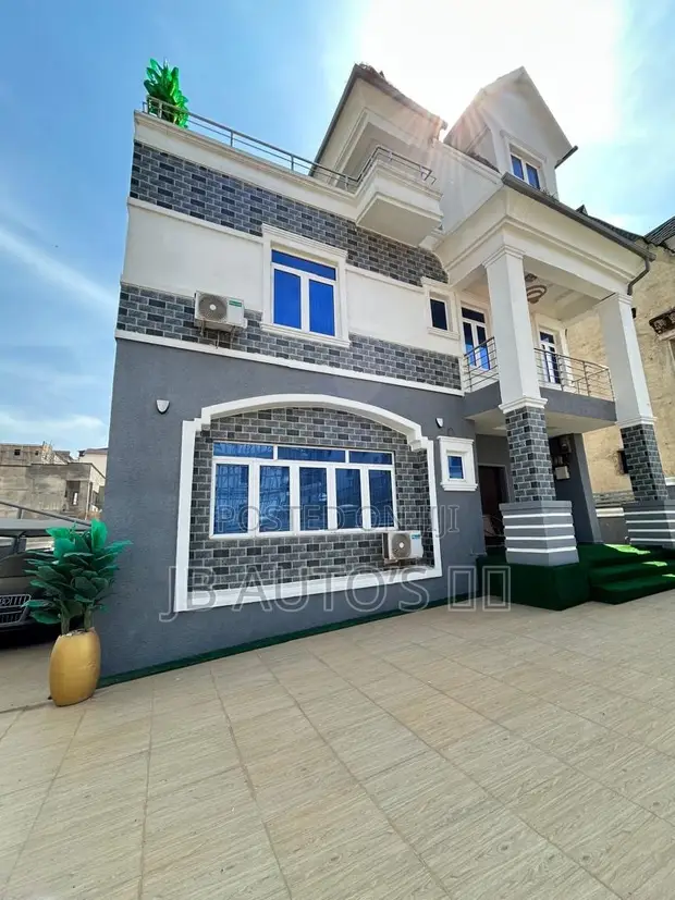 Furnished 5-Bedroom Duplex for Sale in Guzape District - 1