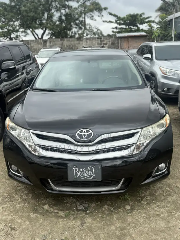Toyota Venza XLE 2015 Black - 1