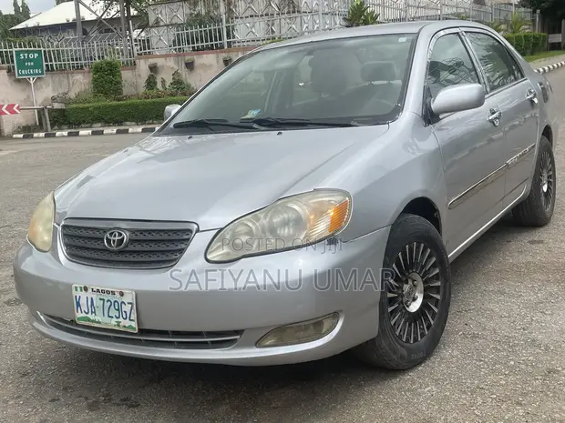 Toyota Corolla 2006 Silver - Nigerian Used - 1