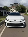 Toyota Camry 2025 White - 4