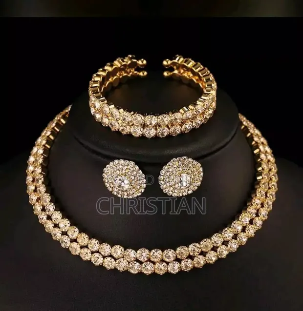 Fashion Stone Set and Iyoo Carter - 1