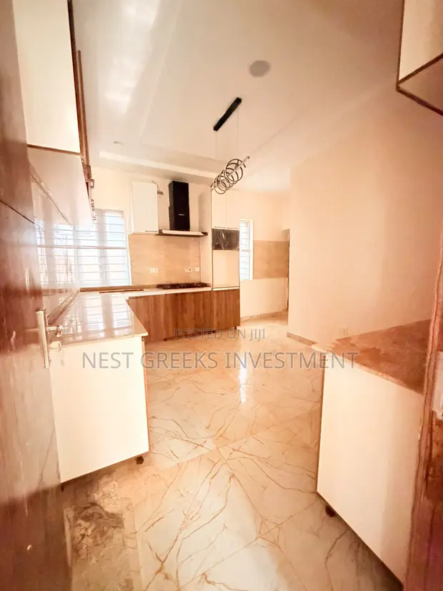 4 Bedroom Duplex for Sale in Isheri North - 1