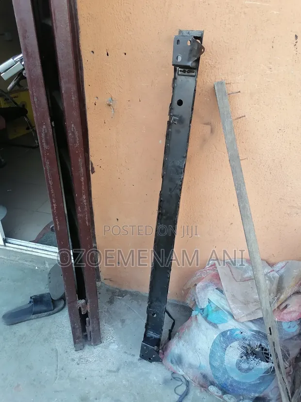 Toyota RAV4 2010 Front Bumper Beam - 1