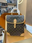 Sabon Jakar Alatu ta Louis Vuitton - 1