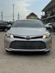 2013 Toyota Avalon XLE Premium Sedan - 4