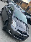 Toyota Yaris 2010 Gray - 2
