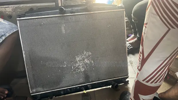 Toyota Highlander Radiator (2015-2018) - 1