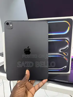 Apple iPad Pro 256GB Black (Open Box)