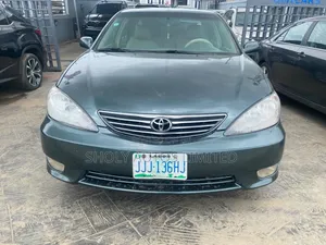2006 Toyota Camry XLE Sedan