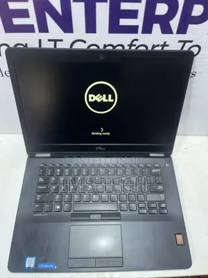 Dell Latitude 14 E7470 Laptop - 8GB RAM, 256GB SSD