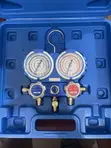VALUE VMG-2-R410A-B Dual-Gauge Manifold Set - 4