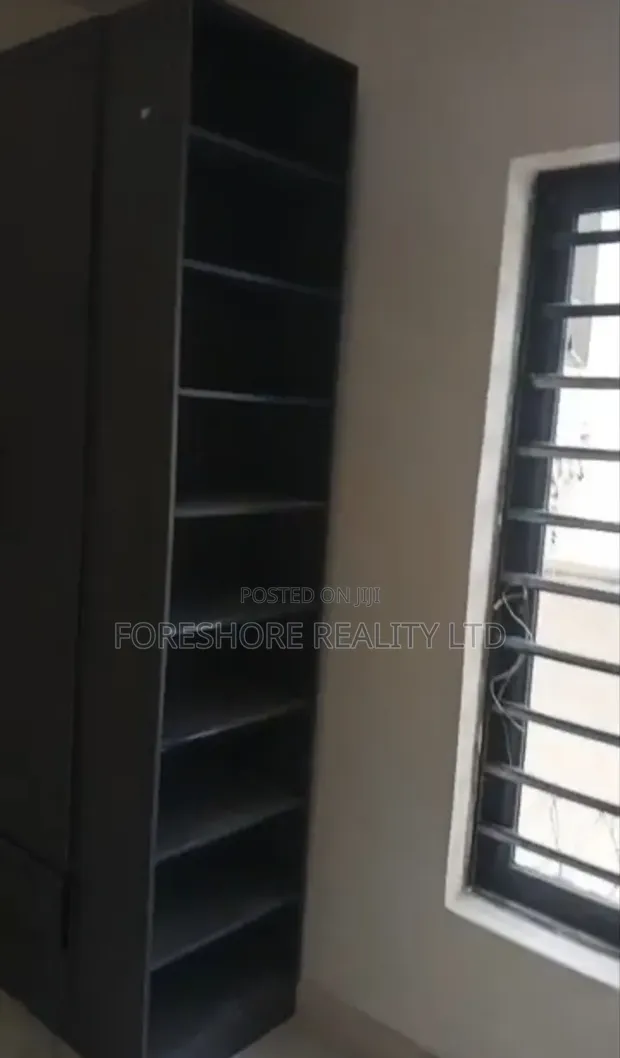 3 Bedroom Apartment for Rent in Corona Estate, Anthony Village - 1