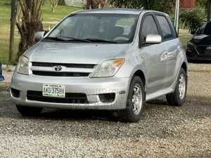 Scion xA Base 2006 Silver