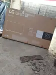 LG 85 Inch UHD Smart TV - 85UQ70006LB - 2